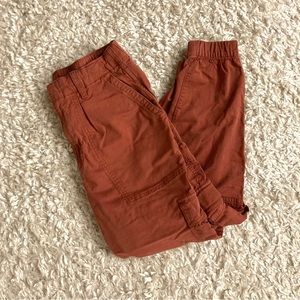 Petite Gap Cargo ankle joggers